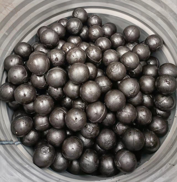 Kugel mit hohem Chromgehalt