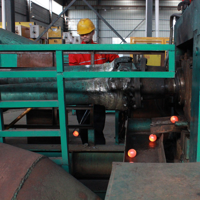 Rollbälle mahlen. Jpg